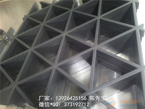 金屬吊頂幕墻建材 鋁格柵、方通與鋁片的應(yīng)用與優(yōu)勢(shì)